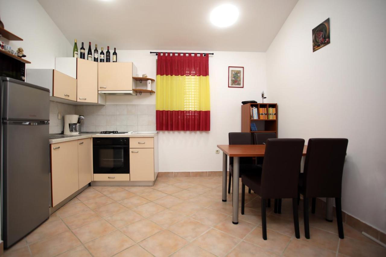 Apartment Ilario Medulin Exterior photo